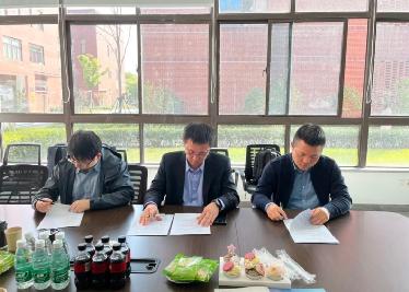 天喆能源、平高国际工程与英威腾光伏 战略联姻开拓海外市场0